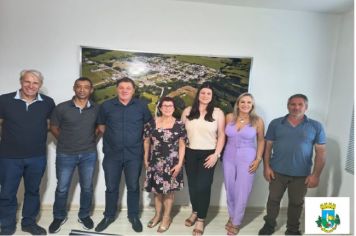 REUNIÃO ENTRE PODER EXECUTIVO E LEGISLATIVO
